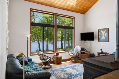 Picturesque Cabin on Fishhawk Lake. Imagine waking each morning - photo 12