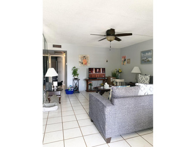 SPECTACULAR QUIET CORNER 2 BEDROOM, 2 *FULL BATHS*, UPDATED UNIT - photo 13