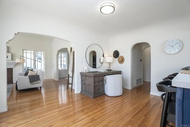 Welcome to this beautifully renovated single level Spanish home - photo 15