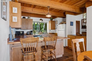 Picturesque Cabin on Fishhawk Lake. Imagine waking each morning - photo 15