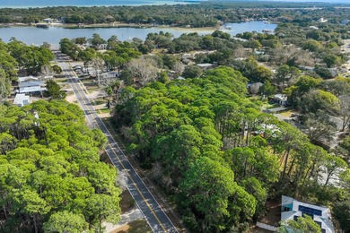 Four lots with no HOA located in the heart of Destin just steps - photo 17