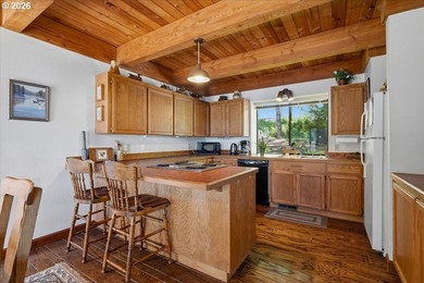 Picturesque Cabin on Fishhawk Lake. Imagine waking each morning - photo 18