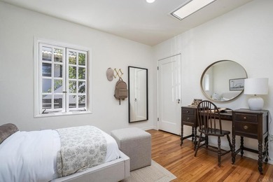 Welcome to this beautifully renovated single level Spanish home - photo 30