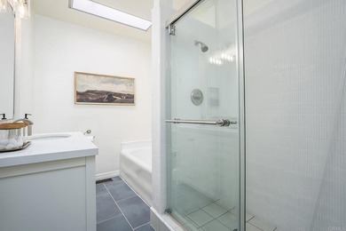 Welcome to this beautifully renovated single level Spanish home - photo 33