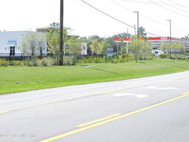 Tremendous opportunity for commercial retail or office - photo 3