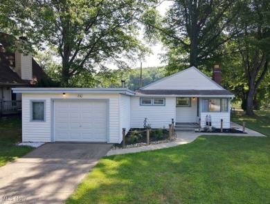 Lake Home For Sale in North Benton, Ohio