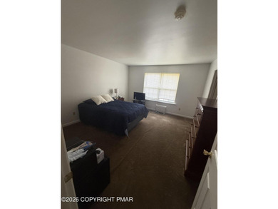 Beautiful END UNIT Townhouse in the Upscale Community of Blue - photo 8