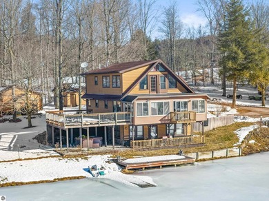 (private lake, pond, creek) Home For Sale in Copemish Michigan