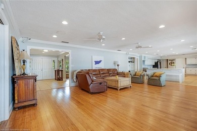 Welcome to a rare opportunity on the shores of Lake Huntley - photo 12