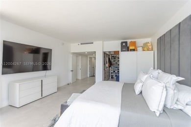 3 bedrooms, 3 bathrooms townhouse featuring unobstructed - photo 12