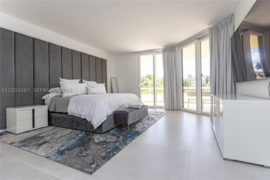 3 bedrooms, 3 bathrooms townhouse featuring unobstructed - photo 13