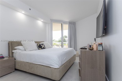 3 bedrooms, 3 bathrooms townhouse featuring unobstructed - photo 19