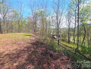 Near the breathtaking Great Smoky Mountains National Park, this - photo 20
