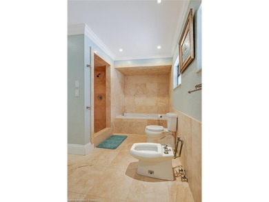 Welcome to a rare opportunity on the shores of Lake Huntley - photo 22