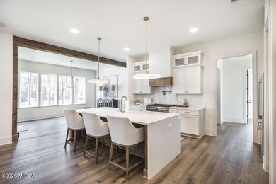 Lake Front Living at its Best!! Fully Furnished Stunning Newly - photo 22