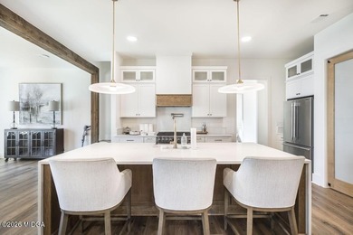 Lake Front Living at its Best!! Fully Furnished Stunning Newly - photo 23