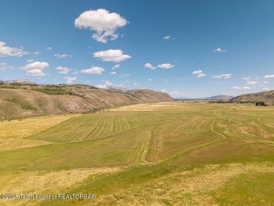 Never before on the market Spring Gulch West provides one of the - photo 3