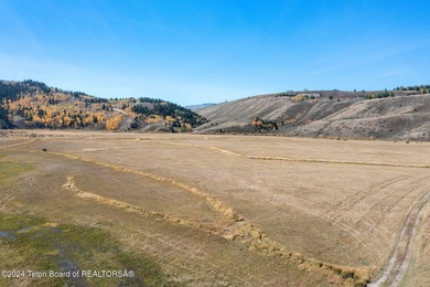Never before on the market Spring Gulch West provides one of the - photo 7