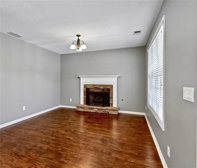 *MOTIVATED SELLER - PRICED BELOW RECENT APPRAISED VALUE* Welcome - photo 11