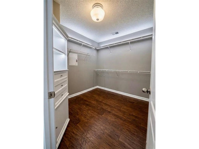 *MOTIVATED SELLER - PRICED BELOW RECENT APPRAISED VALUE* Welcome - photo 23