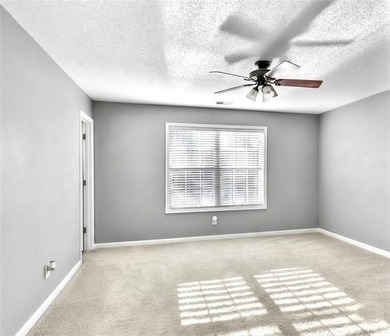 *MOTIVATED SELLER - PRICED BELOW RECENT APPRAISED VALUE* Welcome - photo 24