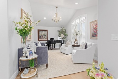 Welcome to this picture-perfect home in a desirable 55+ - photo 6