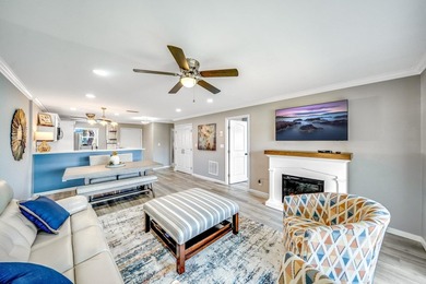 GORGEOUS 2 BEDROOM, 2 BATH VILLA WITH SPECTACULAR - photo 4