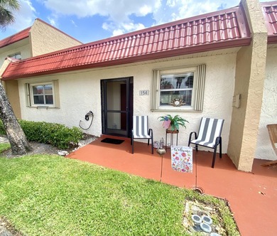 GORGEOUS 2 BEDROOM, 2 BATH VILLA WITH SPECTACULAR - photo 10