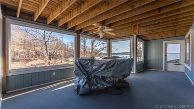 MOTIVATED SELLER-PRICE IMPROVED! The location on this 3 bed 2 - photo 19