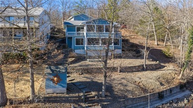 MOTIVATED SELLER-PRICE IMPROVED! The location on this 3 bed 2 - photo 22
