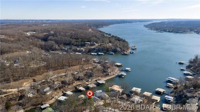 MOTIVATED SELLER-PRICE IMPROVED! The location on this 3 bed 2 - photo 34
