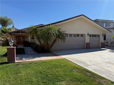 Lake Home For Sale in Canyon Lake, California