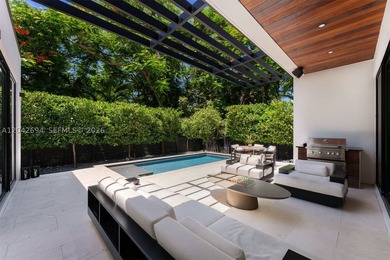 Brand-new custom construction offering the perfect blend of - photo 2