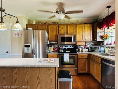 Welcome home to this charming and spacious co-op nestled in one - photo 10