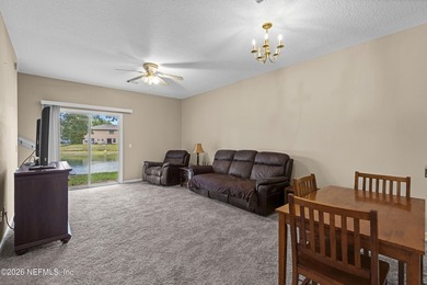 **LAKE VIEWS**CENTRAL LOCATION** Enjoy easy commutes with a - photo 3