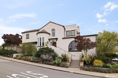 Extraordinary Spanish Mediterranean Pacific Ocean view home - photo 4