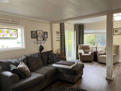 Charming 1-bedroom, 1-bath home located in the gated community - photo 15
