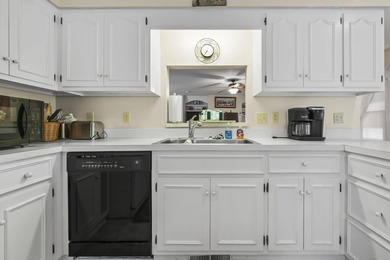Nestled in the heart of the highly sought-after Northwood - photo 16