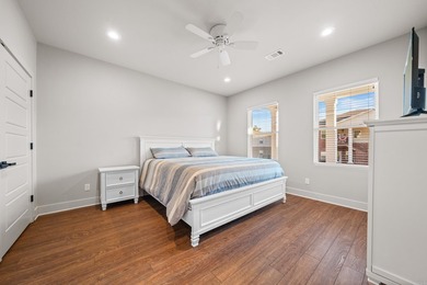 Make this Adorable Cottage in the Bayshore Cove Community your - photo 20