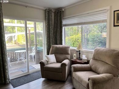 Charming 1-bedroom, 1-bath home located in the gated community - photo 20