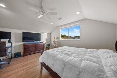 Make this Adorable Cottage in the Bayshore Cove Community your - photo 26