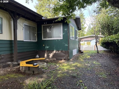 Charming 1-bedroom, 1-bath home located in the gated community - photo 30