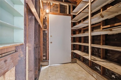 Charming 1920s single-level home situated in the highly - photo 32