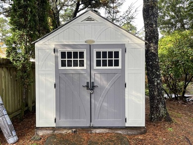 Charming 1-bedroom, 1-bath home located in the gated community - photo 33