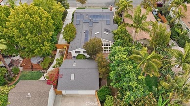 Charming 1920s single-level home situated in the highly - photo 40