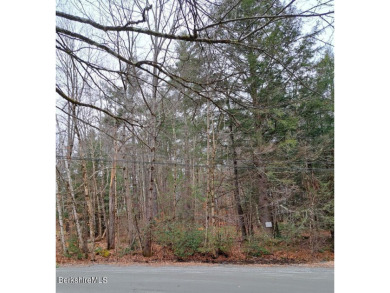 Lake Lot For Sale in Tolland, Massachusetts
