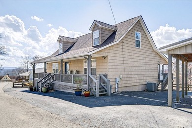 Well-kept lakeview home on beautiful Dale Hollow Lake! Built in - photo 4