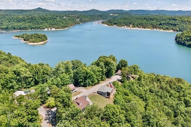 Well-kept lakeview home on beautiful Dale Hollow Lake! Built in - photo 9