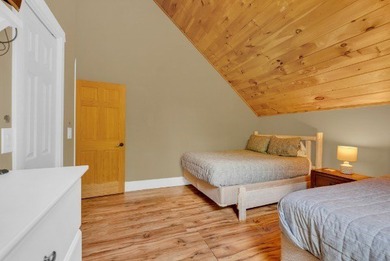 Perfect for a primary residence or weekend retreat, this - photo 16