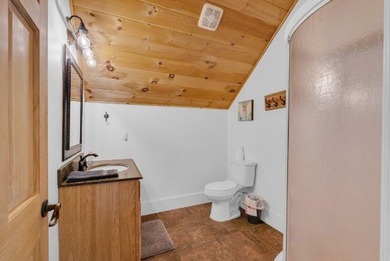 Perfect for a primary residence or weekend retreat, this - photo 18